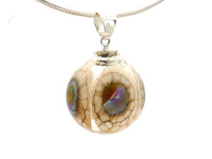 pendentif perle soufflée ivoire point argent