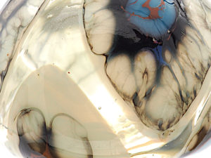 pendentif transp feuille de pan detail