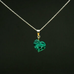 collier cœur en verre émeraude